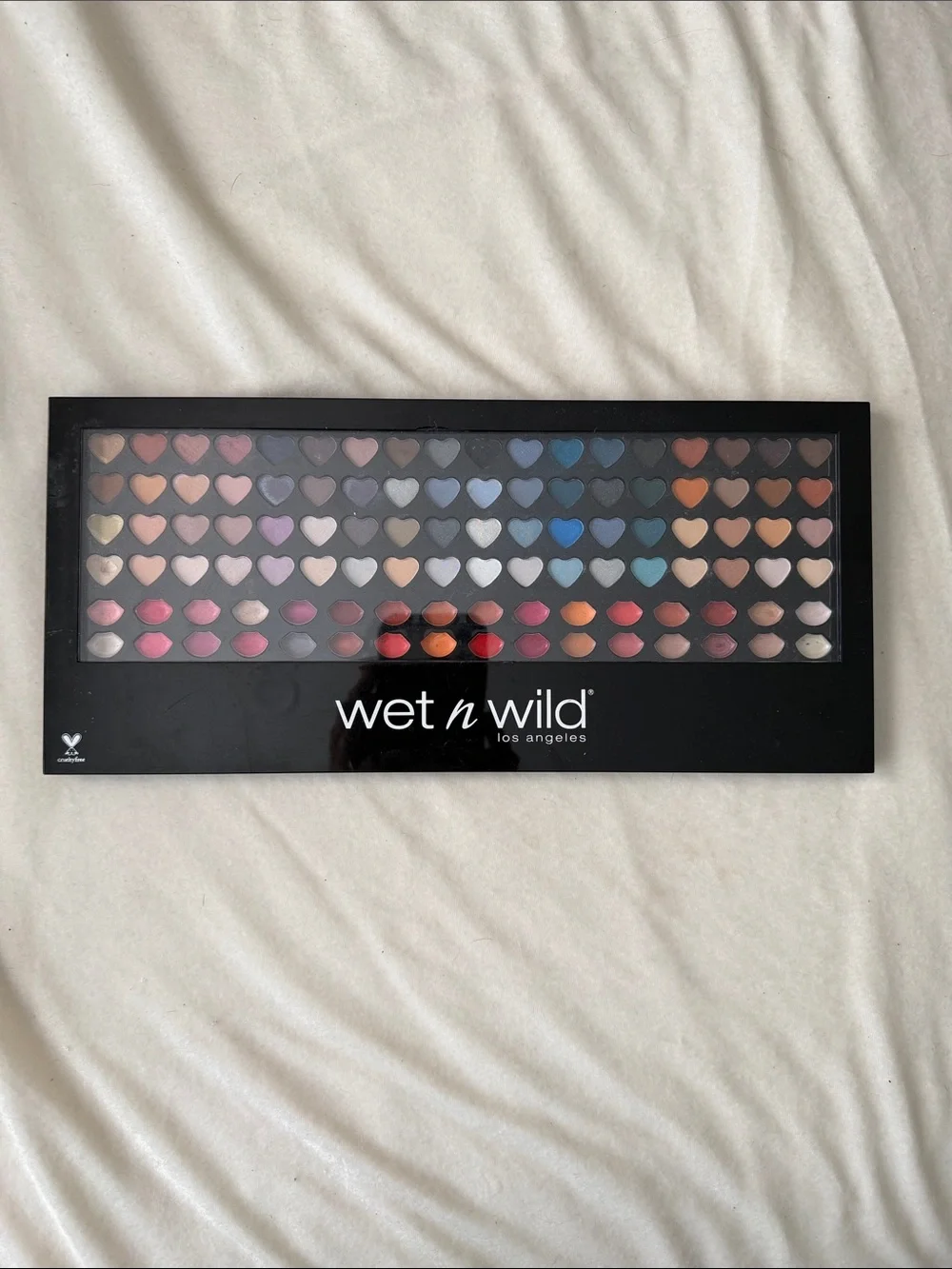 wet n wild Heart Eyeshadow Palette — Pinks, Blues, Browns, Purples